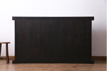 アンティーク家具　古民具・骨董　前面ケヤキ材　重厚な佇まいが存在感のある大型帳場箪笥(時代箪笥、サイドボード)