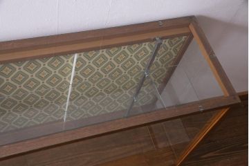 ビンテージ家具　ペイント　レトロな雰囲気がお洒落なガラスケース(ショーケース、陳列棚、ヴィンテージ)