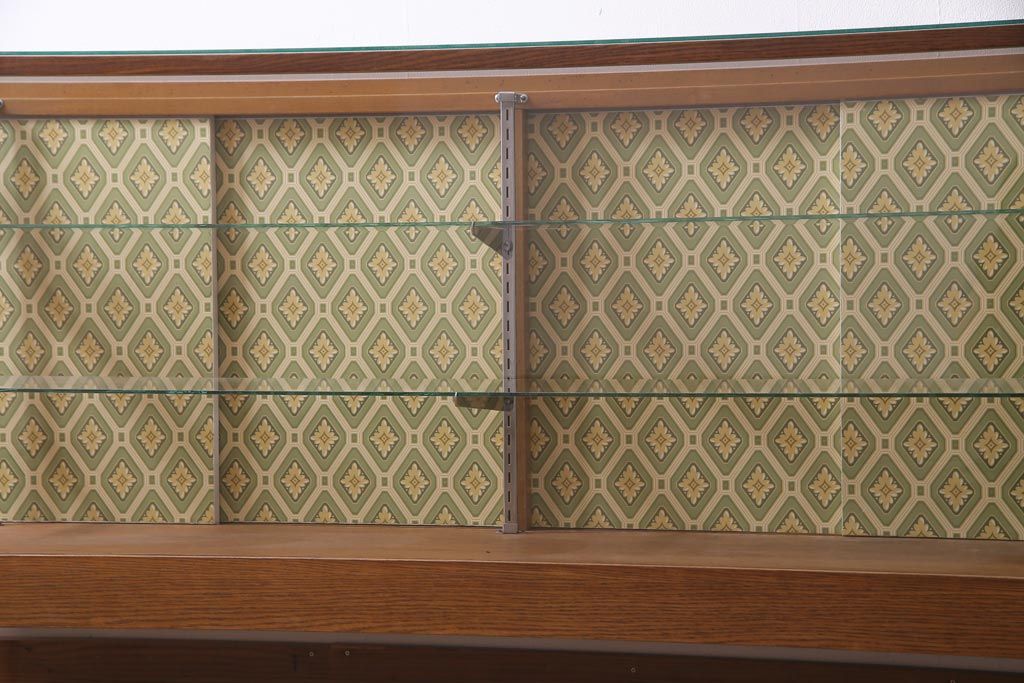 ビンテージ家具　ペイント　レトロな雰囲気がお洒落なガラスケース(ショーケース、陳列棚、ヴィンテージ)