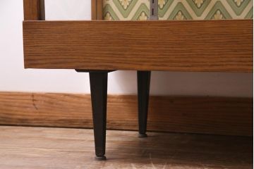 ビンテージ家具　ペイント　レトロな雰囲気がお洒落なガラスケース(ショーケース、陳列棚、ヴィンテージ)