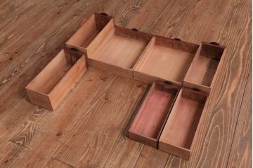 アンティーク家具　総ケヤキ材　天板一枚板　和の風情あふれる上質な両袖文机(両袖机、帳場机)