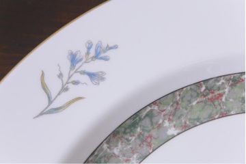 イギリス　WEDGWOOD(ウェッジウッド)　ハミングバード　34cm　プレート(大皿、洋食器)(R-036828)