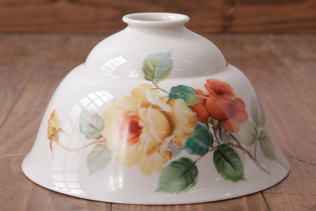 アンティーク家具　オールドノリタケ・則武(日陶)　ローズ(薔薇)　鮮やかな絵柄が目を引く電笠(天井照明、シェード)(R-036835)