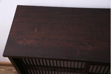 ラフジュ工房オリジナル　アンティーク建具リメイク　組子が目を引く書院戸を活かした和風キャビネット(収納棚、戸棚)(R-036841)
