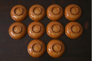 大正昭和初期　沈金蒔絵　松竹梅　茶色吸物椀10客セット・箱付き(漆器、木製椀)(R-036844)