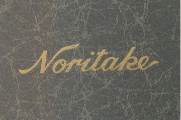 中古　廃版品　ノリタケ(Noritake)　Studio Collection(スタジオコレクション)　玉鬘(たまかずら)　銘々皿5枚セット・箱付き(プレート、食器)