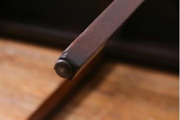 アンティーク家具　英国イギリスアンティーク　マホガニー材　ラウンド型のカードテーブル(コンソールテーブル、エクステンションテーブル)(R-036853)