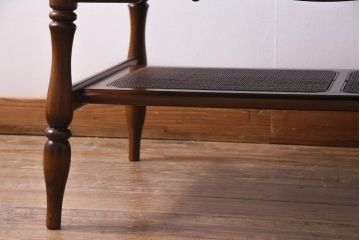 中古　カリモク家具(Karimoku)　コロニアルシリーズ　リビングテーブル(センターテーブル)(R-036854)