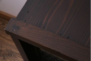 アンティーク家具　当店オリジナルガラス・モールガラス　前面ケヤキ材　懐かしさ感じるリメイクキャビネット(収納棚、ガラス戸棚、サイドボード)(R-036855)