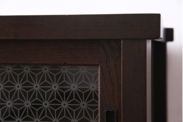 アンティーク家具　当店オリジナルガラス・モールガラス　前面ケヤキ材　懐かしさ感じるリメイクキャビネット(収納棚、ガラス戸棚、サイドボード)(R-036855)