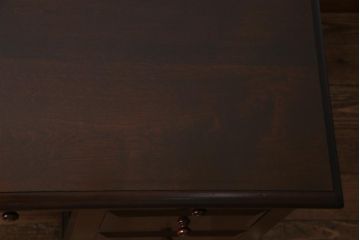 ビンテージ家具　松本民芸家具　T型　クラシカルなデザインがシック雰囲気漂う片袖机(デスク、在宅ワーク、在宅用作業台)(定価約37万円)(R-036862)