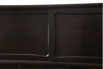アンティーク家具　指物家具　上手物!　縞黒檀材・栓材・桐材　上質な作りの茶箪笥(和タンス、違い棚、桐箪笥、桐たんす)(R-036865)