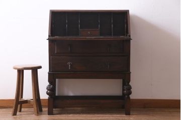 アンティーク家具　イギリスアンティーク　オーク材製のクラシカルなライティングビューロー(簿記机、在宅ワーク、在宅用デスク)(R-036867)