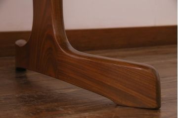 ヴィンテージ家具　G-PLAN(ジープラン)  北欧家具　オーバル型のシンプルなエクステンションテーブル(ダイニングテーブル、ビンテージ)(R-036873)