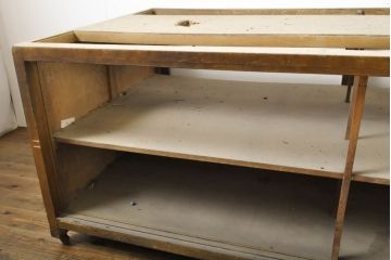 アンティーク家具　昭和初期　両面引き戸のガラスケース(ショーケース、飾り棚、陳列棚)(R-036896)