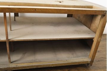 アンティーク家具　昭和初期　両面引き戸のガラスケース(ショーケース、飾り棚、陳列棚)(R-036896)