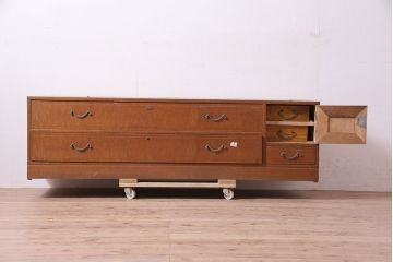アンティーク家具　昭和初期　レトロな木製チェスト(ローボード)(R-036906)