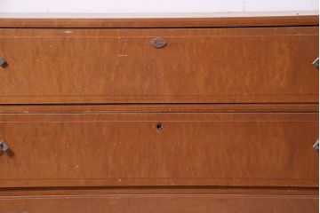 アンティーク家具　昭和初期　レトロな木製チェスト(ローボード)(R-036906)