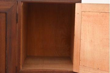 アンティーク家具　味のあるレトロな木製ローボード(収納棚、テレビ台)(R-036907)