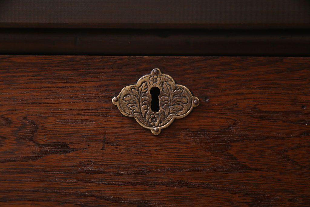 アンティーク家具　大正期　前面栓材　天板リメイク　和の風情が魅力的なチェスト(引き出し、箪笥)