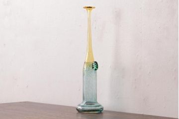 中古　スウェーデン　北欧　KOSTA BODA(コスタボダ)　フラワーベース(花瓶、ガラス)(R-036929)