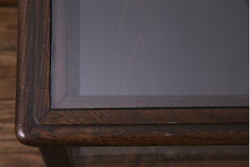 アンティーク家具　大正ロマン　総ケヤキ材　風格漂うガラスケース(ショーケース、陳列棚)(R-036934)