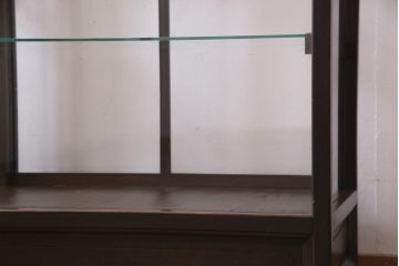 アンティーク家具　大正ロマン　総ケヤキ材　風格漂うガラスケース(ショーケース、陳列棚)(R-036934)