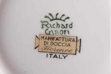 中古　イタリア　Richard Ginori(リチャードジノリ)　Manifattura Di Doccia Florence　小物入れ(薬箱、宝石箱)(R-036942)