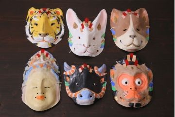 昭和期　藤原孚石作　嵯峨面　厄除　6個セット・紙箱付き(干支)(R-036952)