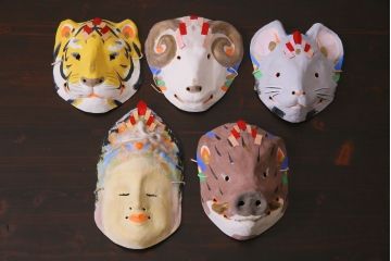 昭和期　藤原孚石作　嵯峨面　厄除　5個セット・紙箱付き(干支)(R-036957)