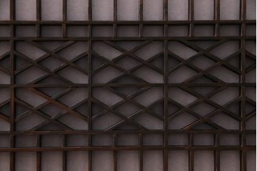 ラフジュ工房オリジナル　アンティーク建具リメイク　脚付き　緻密な組子が魅力の和風キャビネット(書院戸、収納棚、戸棚)(R-036971)