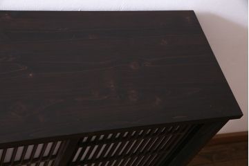 ラフジュ工房オリジナル　アンティーク建具リメイク　格子が美しい和風キャビネット(組子、書院戸、収納棚、戸棚)(R-036972)