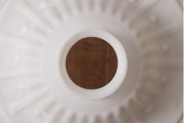 アンティーク照明　和製アンティーク　陽刻ガラスがお洒落なペンダントライト(天井照明、吊り下げ照明、シェード)(R-036975)