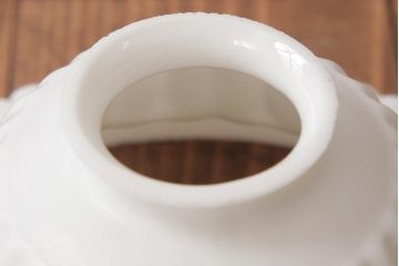 アンティーク照明　和製アンティーク　陽刻ガラスがお洒落なペンダントライト(天井照明、吊り下げ照明、シェード)(R-036976)