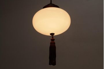 アンティーク照明　タッセル(飾り房)付き　シンプルなフォルムが素敵な天井照明(吊り下げ照明、ペンダントライト)(R-036977)