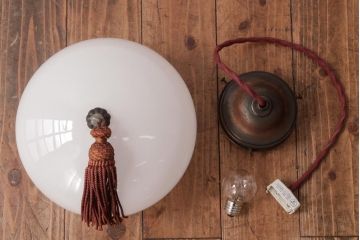 アンティーク照明　タッセル(飾り房)付き　シンプルなフォルムが素敵な天井照明(吊り下げ照明、ペンダントライト)(R-036977)