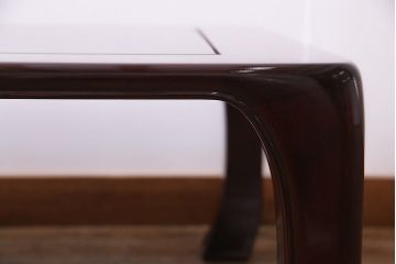 中古　国産高級品　唐木指物　井上昇山作　漆塗り　花梨材　格式の高い空間を演出する座卓(ローテーブル、カリン材)(定価約50万円)(R-036981)