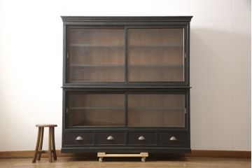 アンティーク家具　大正ロマン香る黒塗りの重ねキャビネット(本箱、ブックケース、収納棚、飾り棚、戸棚、店舗什器)(R-036990)