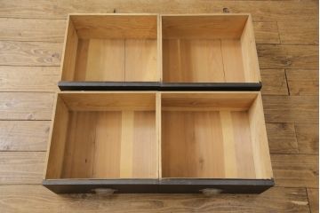 アンティーク家具　大正ロマン香る黒塗りの重ねキャビネット(本箱、ブックケース、収納棚、飾り棚、戸棚、店舗什器)(R-036990)