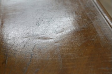 フランスアンティーク　クラシカルなレリーフが目を引くサイドボード　(R-036994)