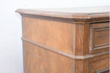フランスアンティーク　クラシカルなレリーフが目を引くサイドボード(収納棚、飾り棚、戸棚、サイドキャビネット)(R-036994)