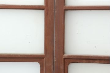 アンティーク建具　木製フレームのレトロなガラス戸2枚セット(建具、引き戸)(R-036997)