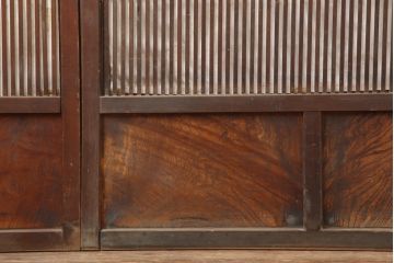 アンティーク建具　腰板ケヤキ材　裏障子付き!上品な和の空間づくりにおすすめな格子戸4枚セット(建具、引き戸)(R-037003)