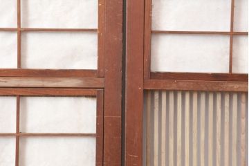 アンティーク建具　腰板ケヤキ材　裏障子付き!上品な和の空間づくりにおすすめな格子戸4枚セット(建具、引き戸)(R-037003)