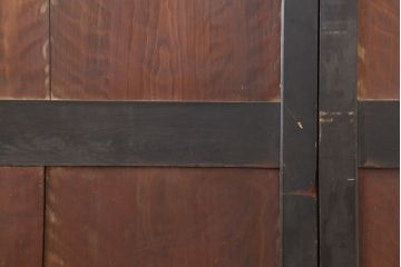 アンティーク建具　黒い木枠がモダンな板戸4枚セット(帯戸、引き戸)(R-037007)