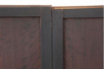 アンティーク建具　黒い木枠がモダンな板戸4枚セット(帯戸、引き戸)(R-037007)