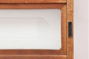 アンティーク建具　昭和初期　浮造りのような木目が目を引く障子戸2枚セット(建具、引き戸)(R-037013)