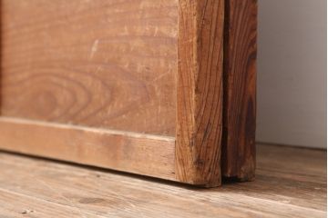 アンティーク建具　昭和初期　浮造りのような木目が目を引く障子戸2枚セット(建具、引き戸)(R-037013)