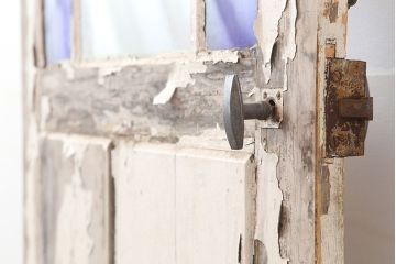 アンティーク建具　フランスアンティーク　パイン材　色ガラスがおしゃれな木製ドア(扉、建具)(R-037016)