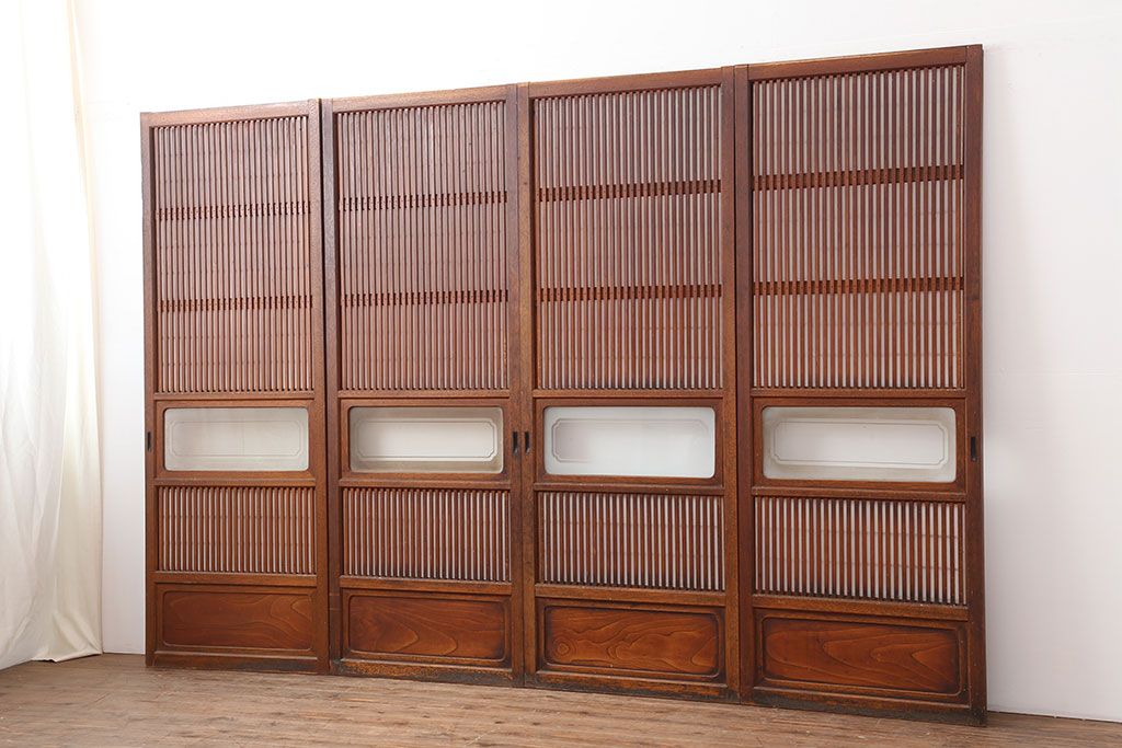 アンティーク建具　腰板ケヤキ材　細身の格子戸4枚セット(ガラス帯戸、引き戸)(R-037034)